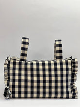 Carica l'immagine nel visualizzatore di Gallery, Borsa Carrozzina Nera scozzese