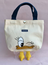 Carica l'immagine nel visualizzatore di Gallery, Borsette Qua Qua - Paperino con occhiolino PICCOLA
