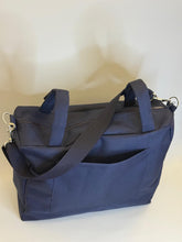 Carica l'immagine nel visualizzatore di Gallery, Borsa Carrozzina Maxi Blu