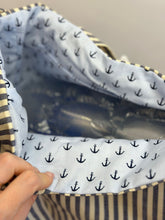 Carica l'immagine nel visualizzatore di Gallery, Bag - Maxi tote bag con frappa Blu