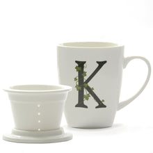 Carica l'immagine nel visualizzatore di Gallery, La Porcellana Bianca - Atupertu Mug Alfabeto