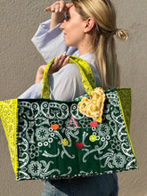 Carica l&#39;immagine nel visualizzatore di Gallery, Borsa bandana
