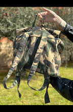Carica l&#39;immagine nel visualizzatore di Gallery, Zaino Camouflage

