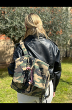 Carica l&#39;immagine nel visualizzatore di Gallery, Zaino Camouflage
