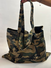 Carica l&#39;immagine nel visualizzatore di Gallery, Bag - Maxi tote bag militare
