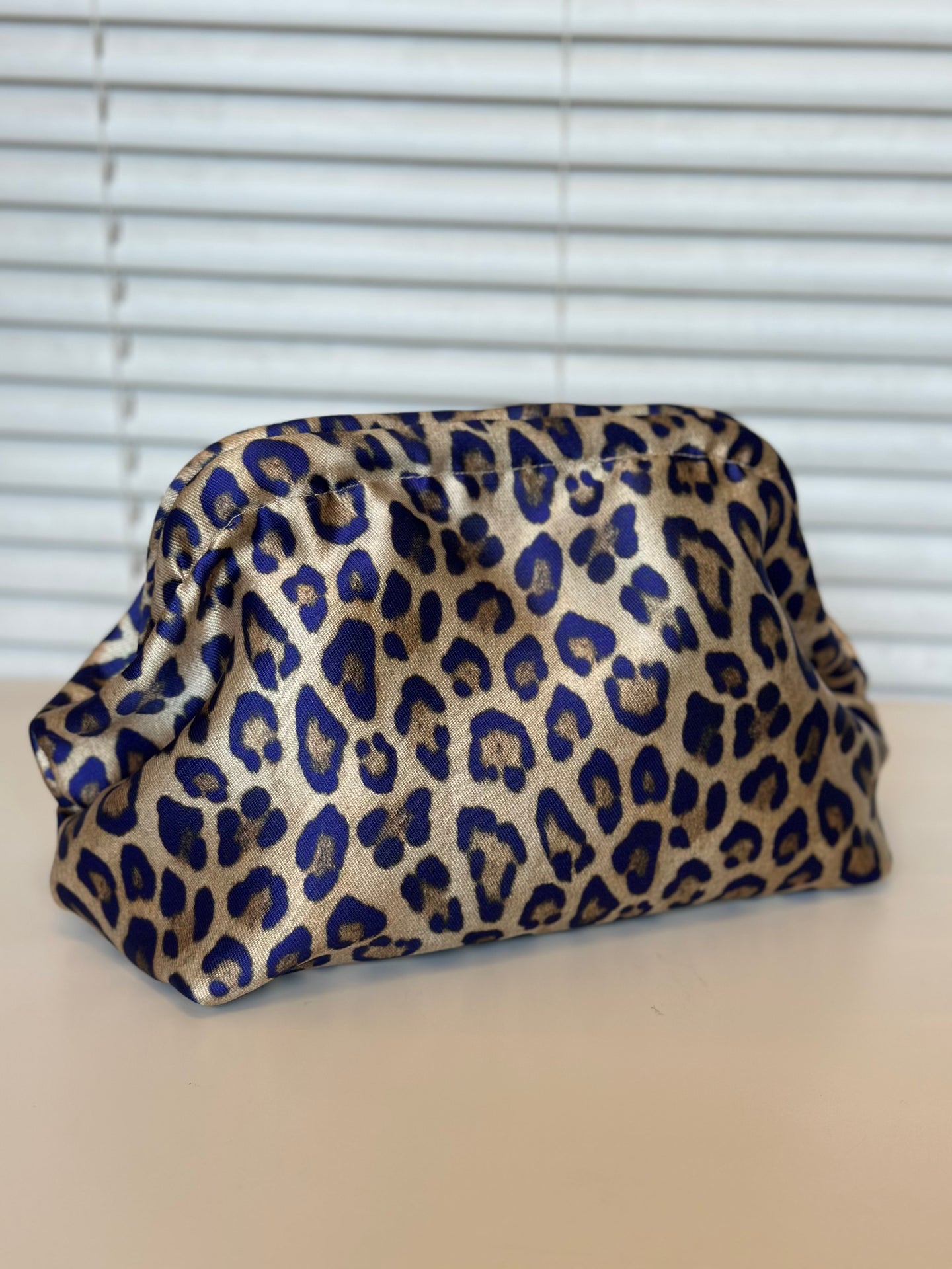 Pochette Clack- Animalier Blu